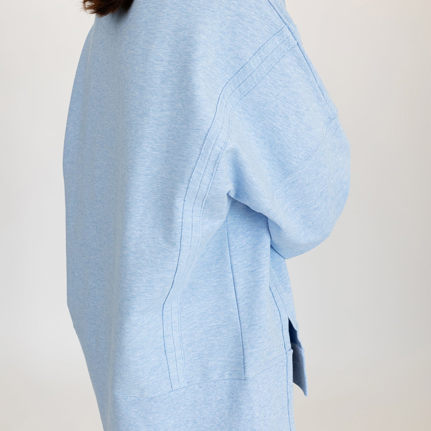 Amelia Crew Neck Sweatshirt - Light Blue